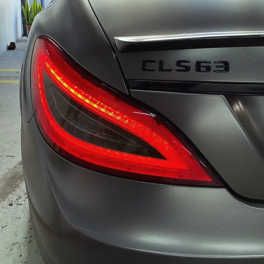 Detalhe da lanterna do Mercedes-AMG CLS63